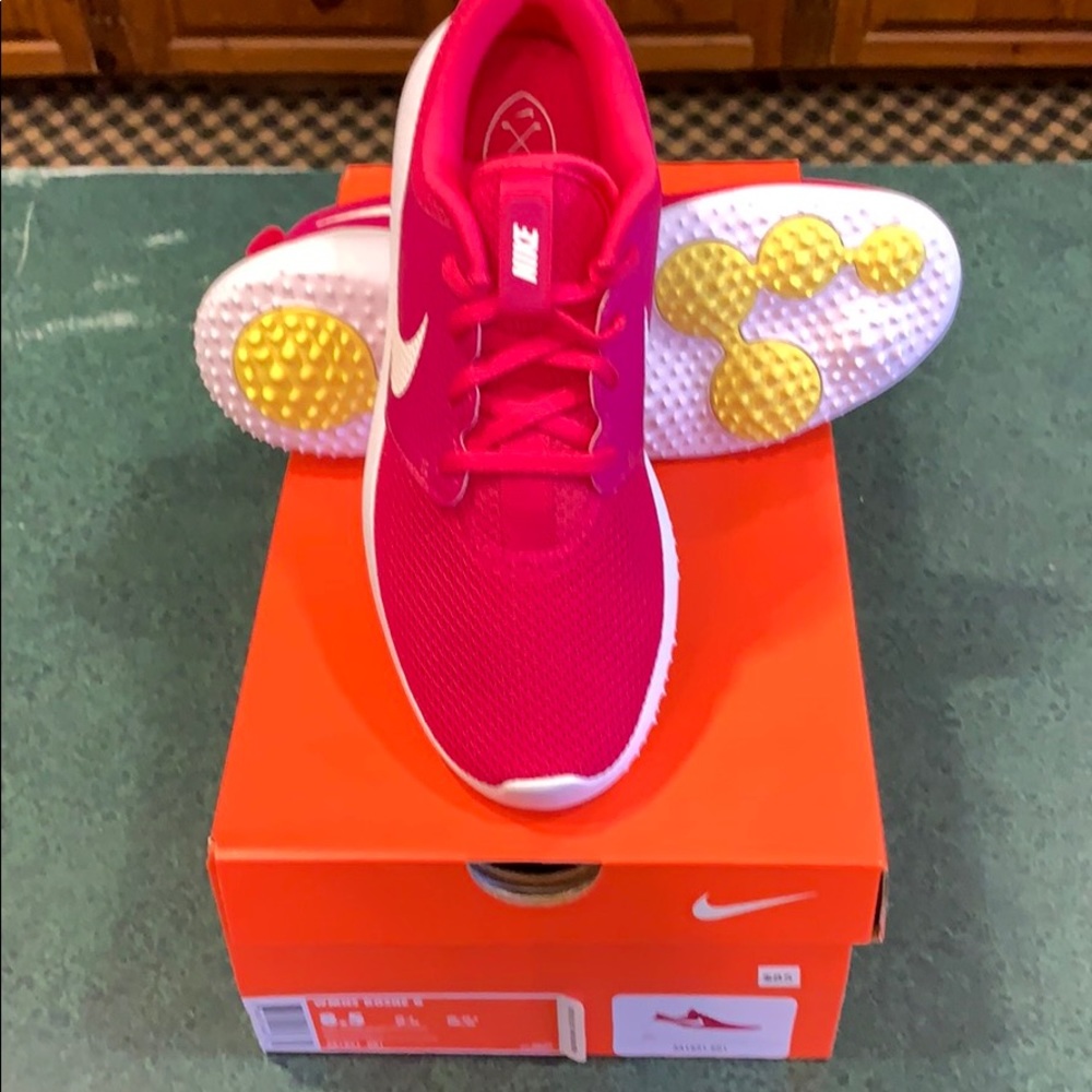 Nike Women’s Golf Shoes